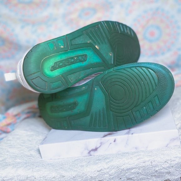 Nike Air Jordan Flight SC-3 Retro Men's White Kelly Green Throwback Sneaker 10 - Picture 7 of 8